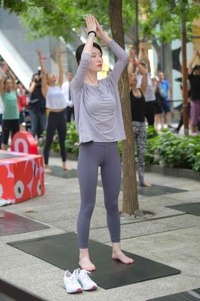 做瑜伽的小女人【75P】04023-JK图库