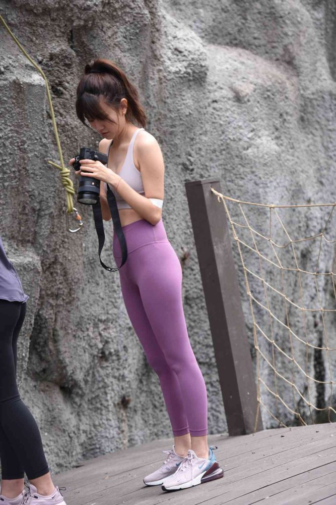 香芋色瑜伽裤高马尾女孩【111P】04039-JK图库