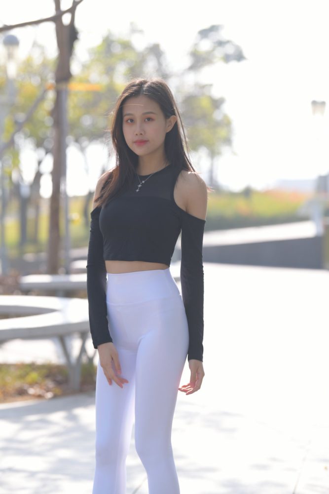 穿紧身白裤的端庄女孩 J1436 674P1V-22.2GB-JK图库