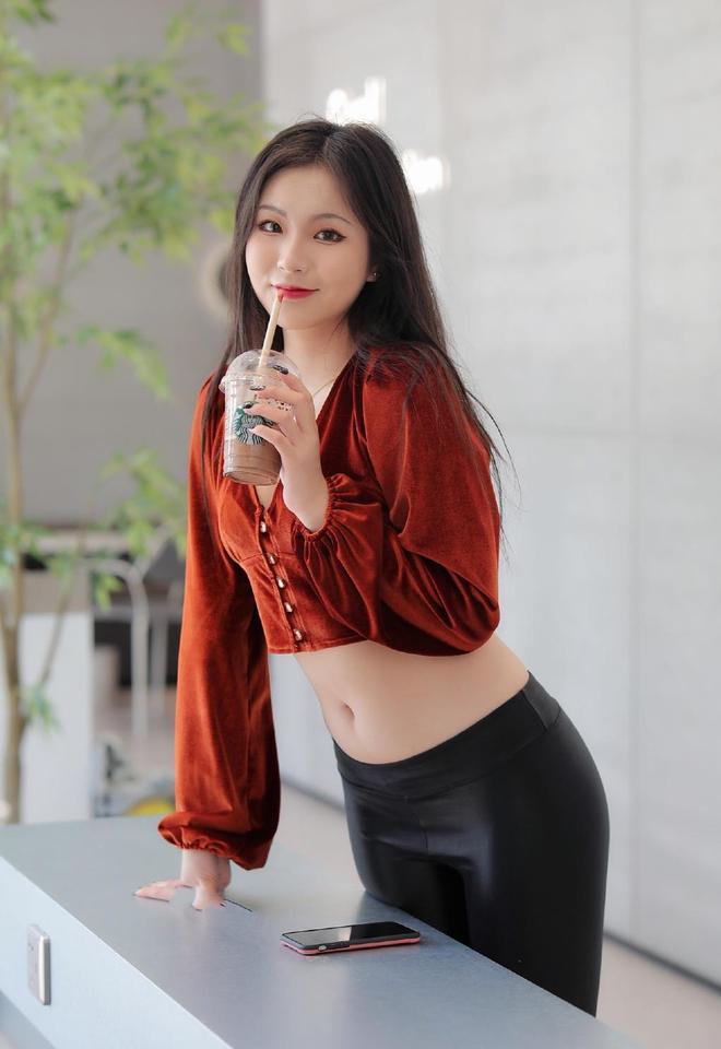 图片[3]-非常甜美的皮裤女孩 J1236 322P11V-16.4GB-JK图库