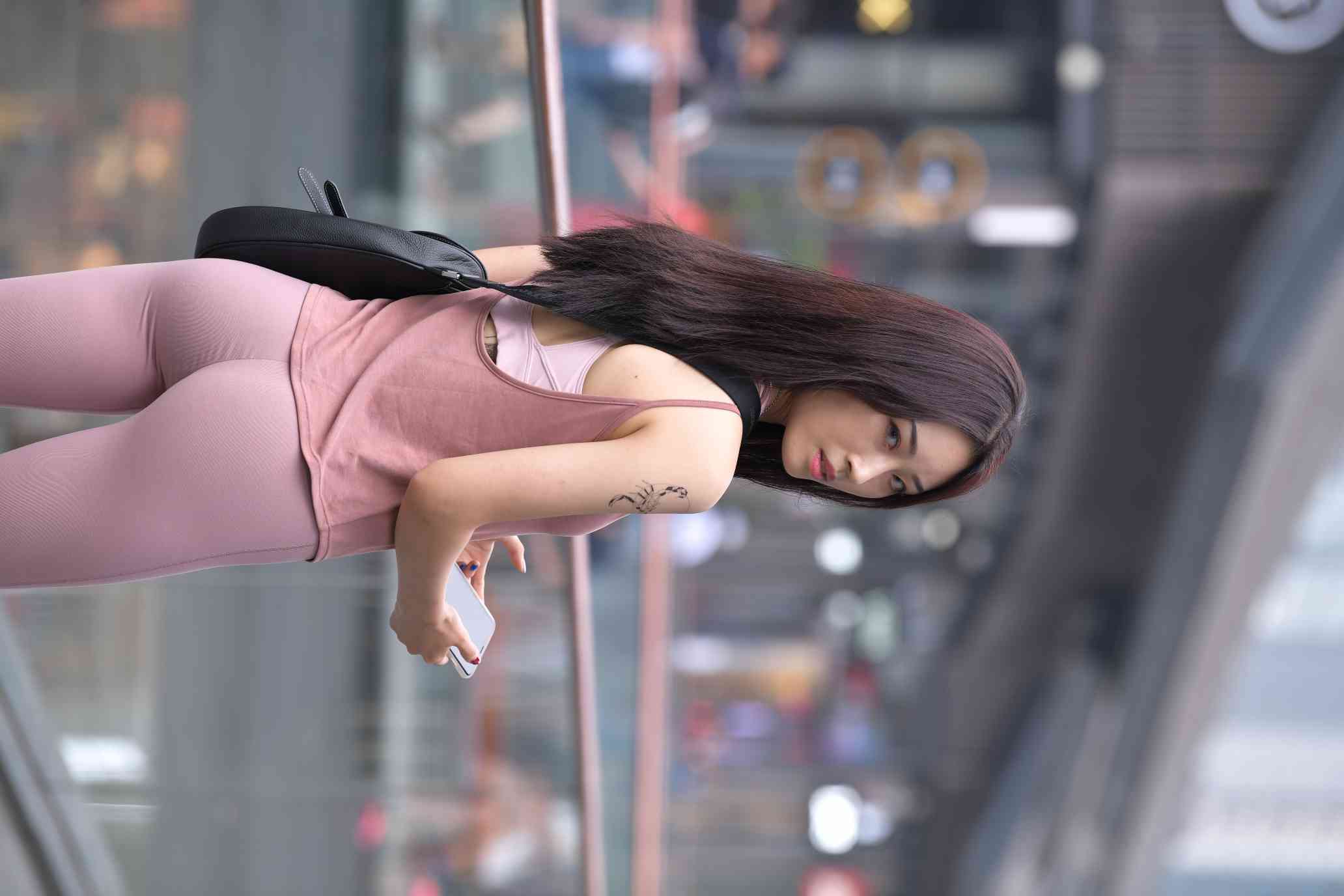 图片[2]-特别哇塞的瑜伽裤女人【217P】04018-JK图库