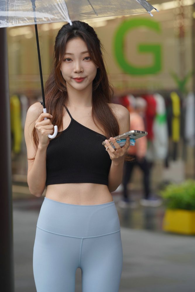 大眼睛瑜伽裤女孩J2903 988P8V-37.6GB-JK图库