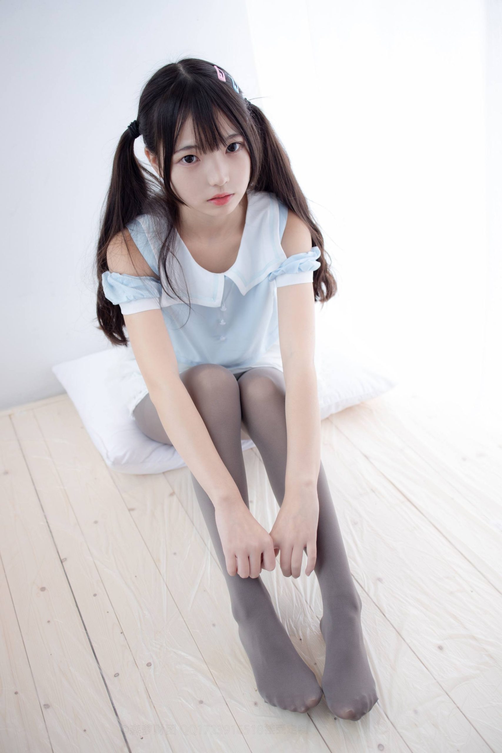图片[3]-超级甜美的灰丝小姑娘【86P】20005-JK图库