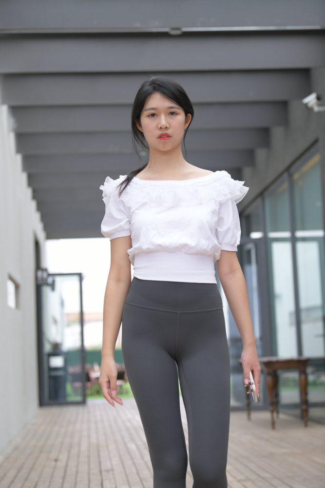 户外瑜伽女孩J3985 709P2V-34.2GB-JK图库