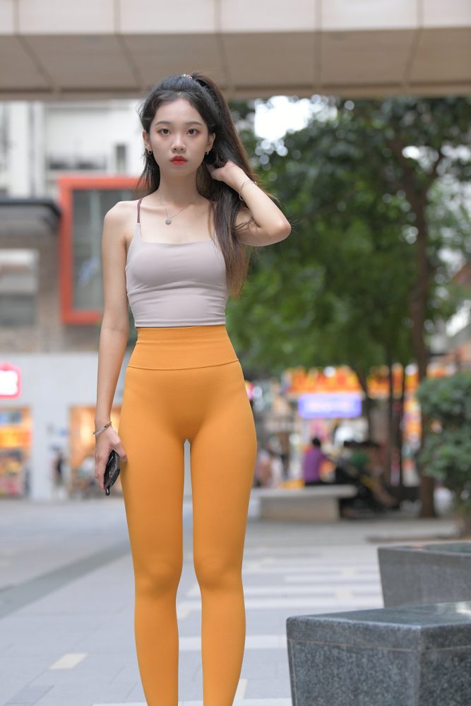 超级可爱的橘黄瑜伽裤女孩J3030 801P1V-28.0GB-JK图库