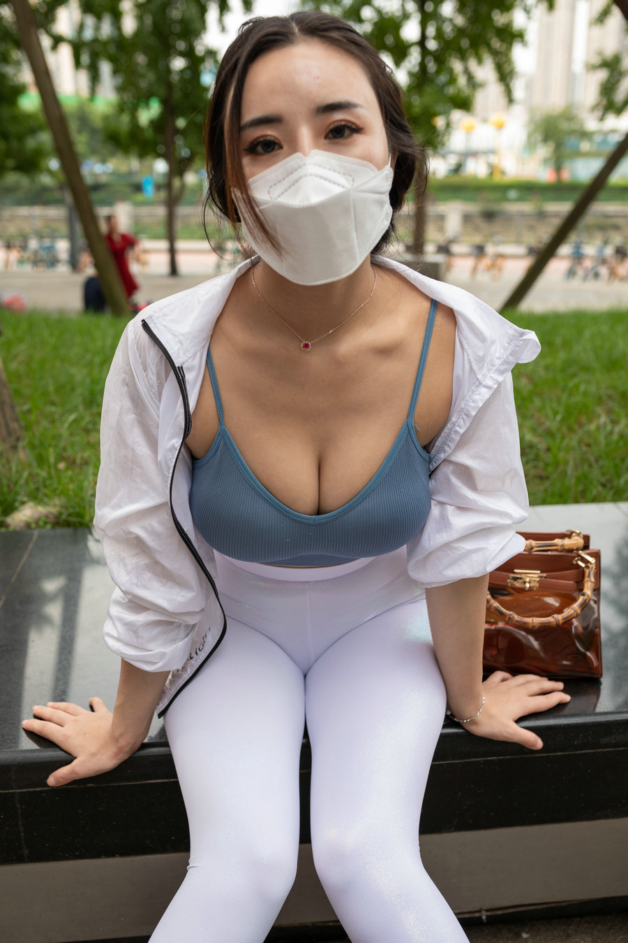 图片[1]-白色瑜伽裤女孩很漂亮 J1518 856P4V-30.0GB-JK图库