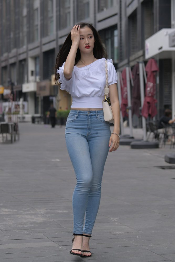 图片[1]-紧身牛仔裤女孩J2177 370P2V-19.4GB-JK图库