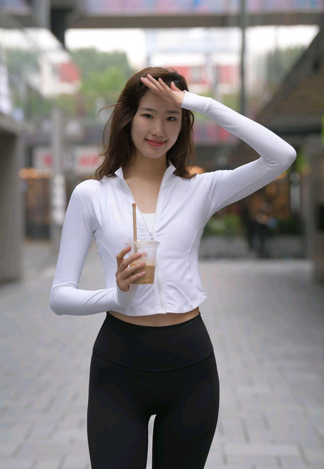 图片[4]-像刘亦菲的黑色瑜伽裤女孩J2237 340P1V-14.8GB-JK图库