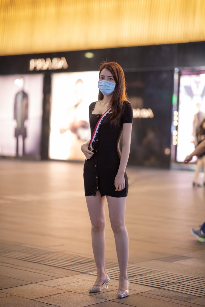 图片[4]-逛商场的黑色包臀裙美丽女孩【385P】00050-JK图库