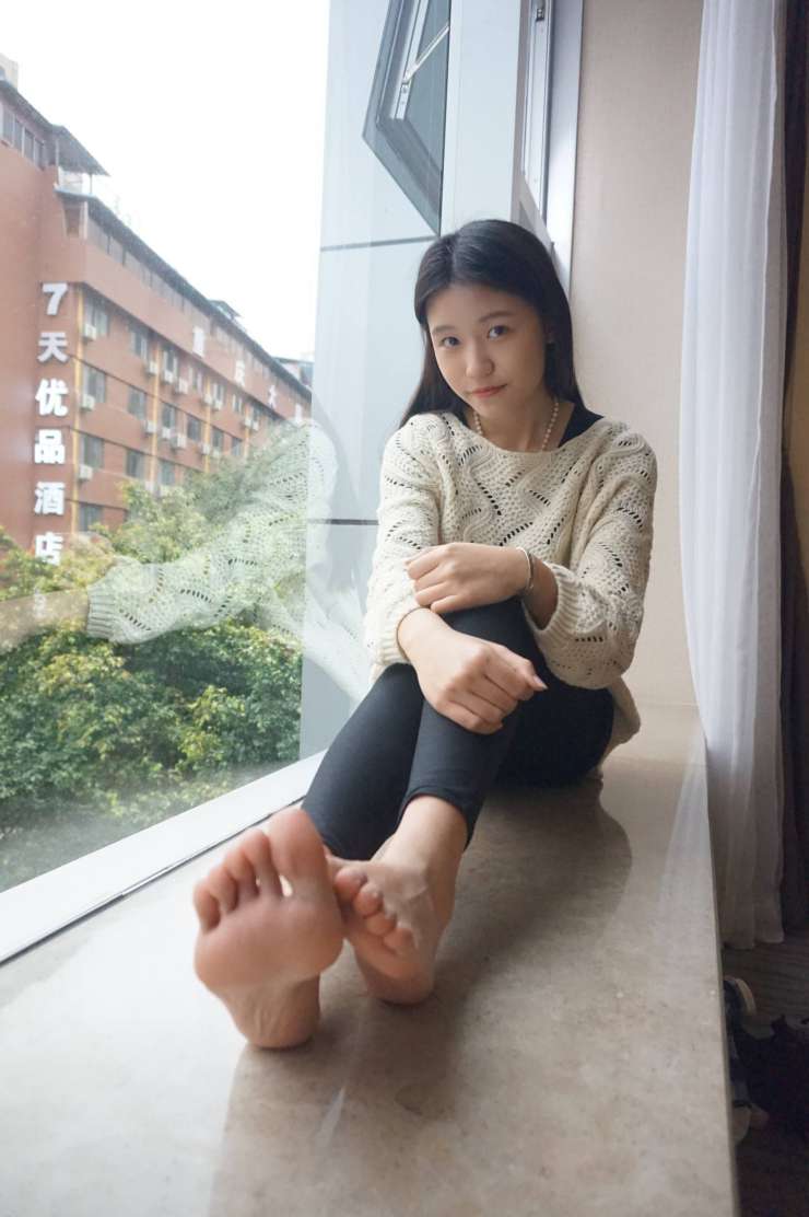 图片[3]-眼神很清澈的赤脚女孩【59P】20020-JK图库