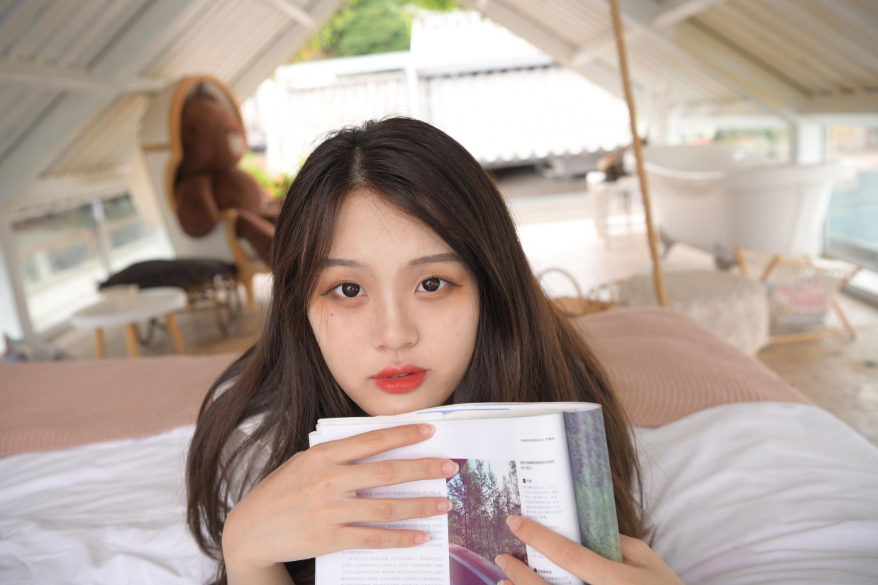 图片[6]-紧身牛仔短裤的南方姑娘【141P】00034-JK图库