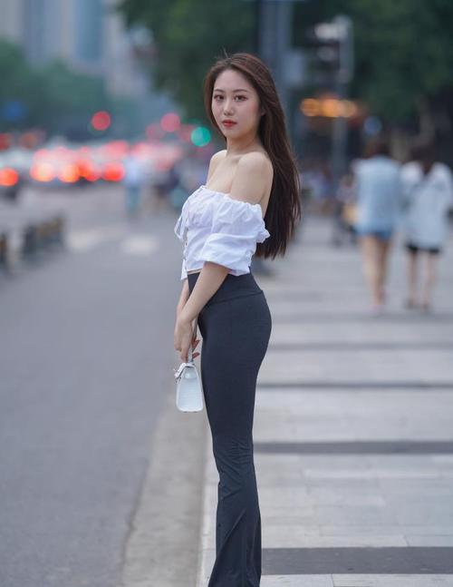 图片[3]-身材非常哇塞的瑜伽裤女孩  J1333 521P6V-21.6GB-JK图库