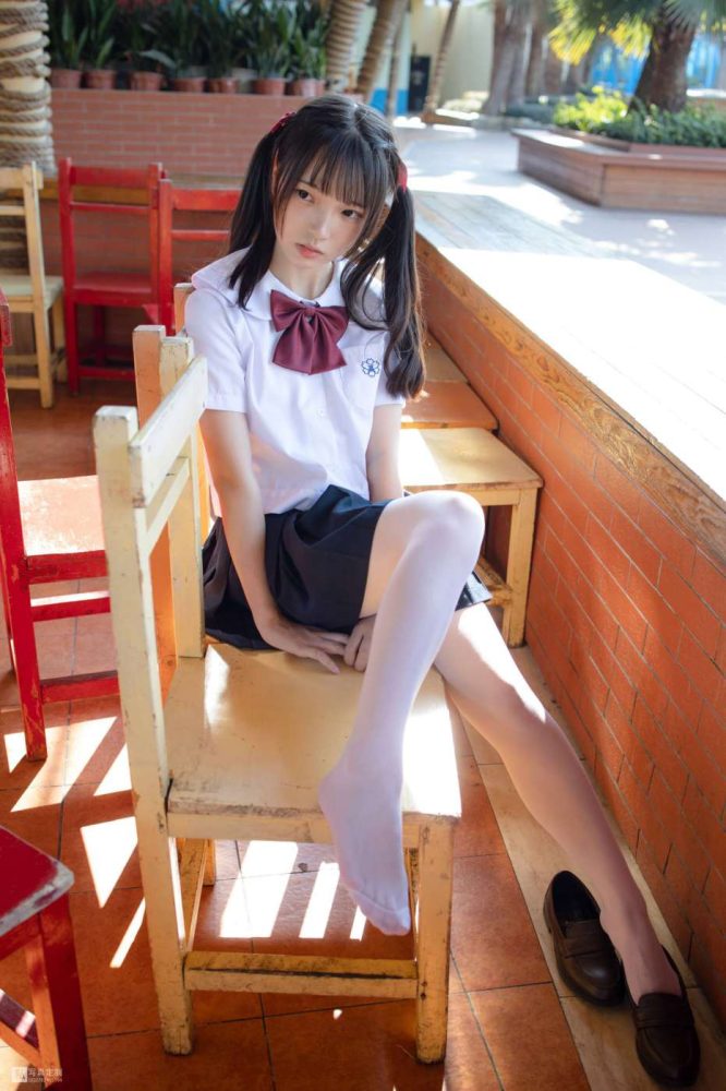 眼神好清澈的双马尾白丝女孩【75P】20019-JK图库